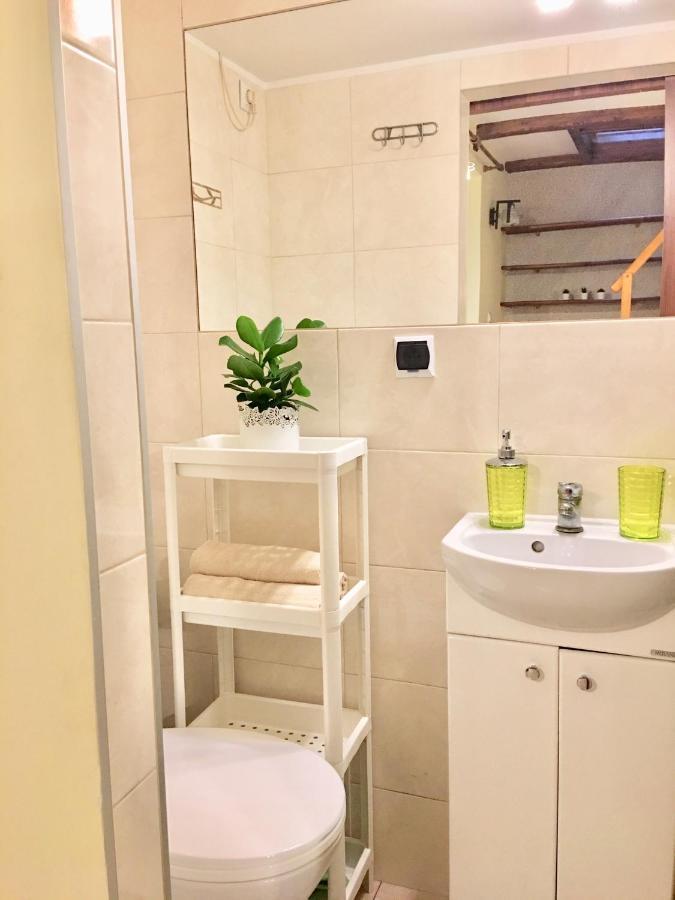 Uroczy Domek W Centrum Krakowa エクステリア 写真